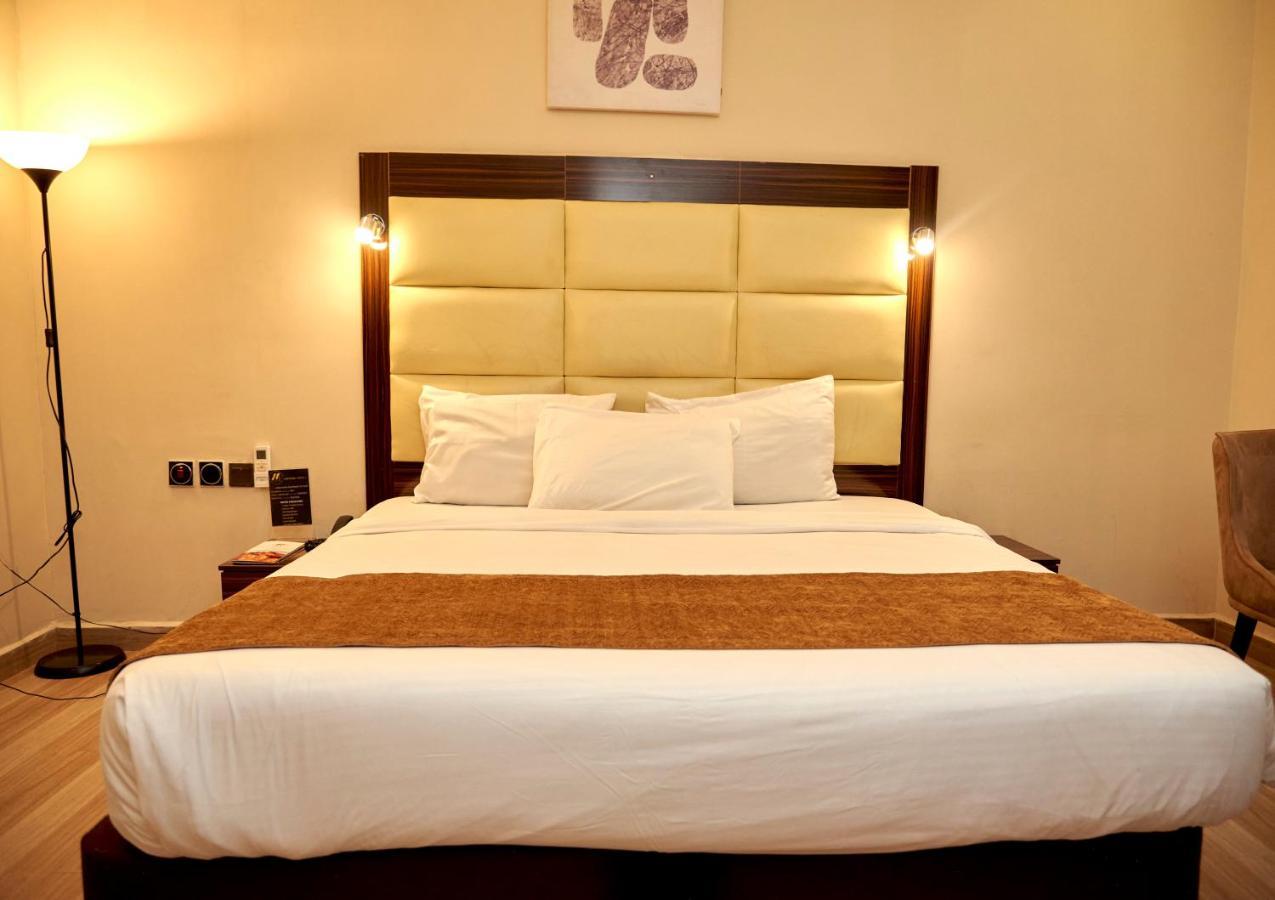 Mayfair Hotel Maitama אבוג'ה מראה חיצוני תמונה